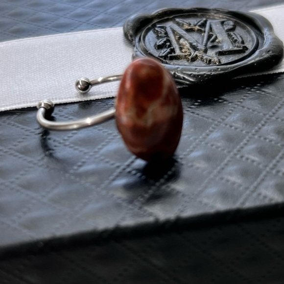 NWT Beautiful Natural Stone Ring - OS - Picture 3 of 3
